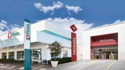 Raia Drogasil amplia liderança com receita recorde Raia Drogasil amplia liderança com receita recorde