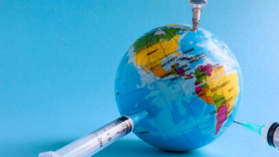 Farmacêuticas abrem capital e renovam portfólio