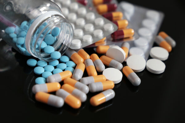 Imagem relacionada a: Vendas de antigripais disparam nas farmácias