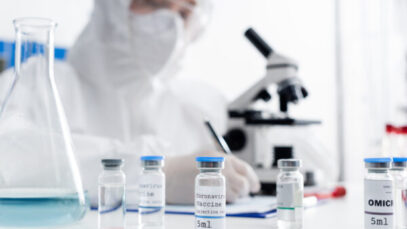 Farmacêuticas devem faturar R$ 460 bi com vacinas