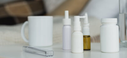 Belcher traz ao Brasil spray nasal contra a Covid-19