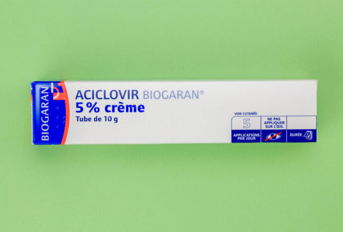Aciclovir precisa de receita