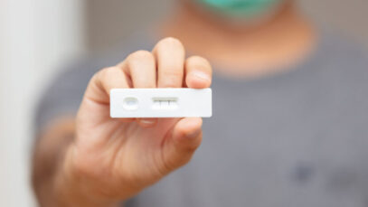 Maio registra 3 vezes mais casos de Covid-19 nas farmácias