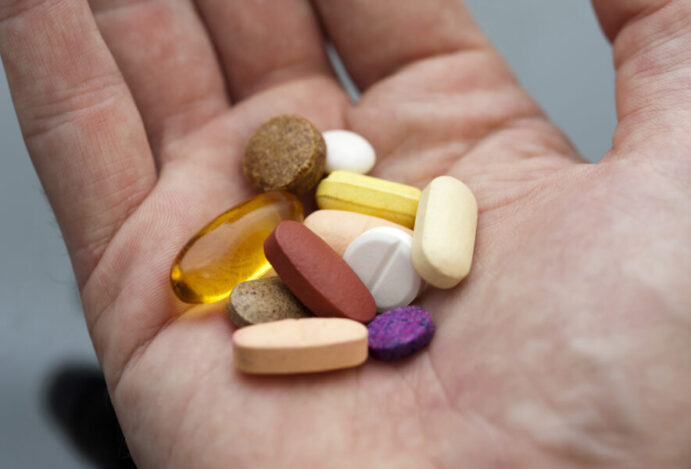 AUTOMEDICAÇÃO NA PANDEMIA