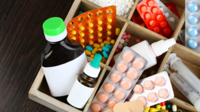 Falta de medicamentos atinge 14 remédios imprescindíveis