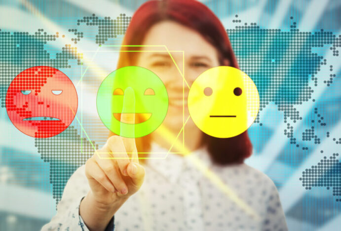 Atendimento é o principal valor da jornada de consumo, diz enquete