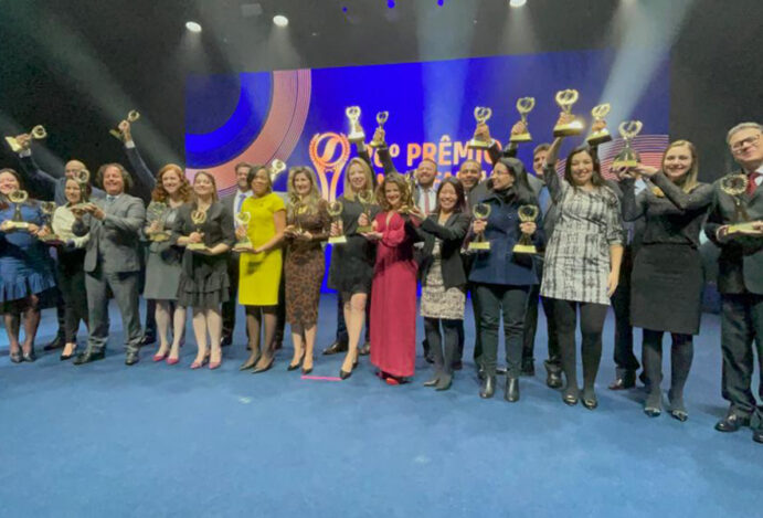 indústria farmacêutica