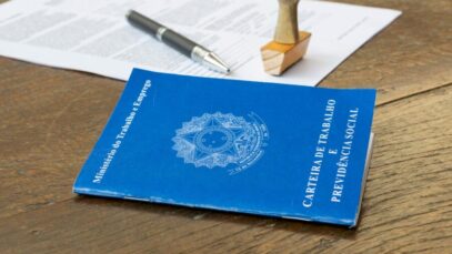 Salário dos farmacêuticos terá reajuste de 11,92%