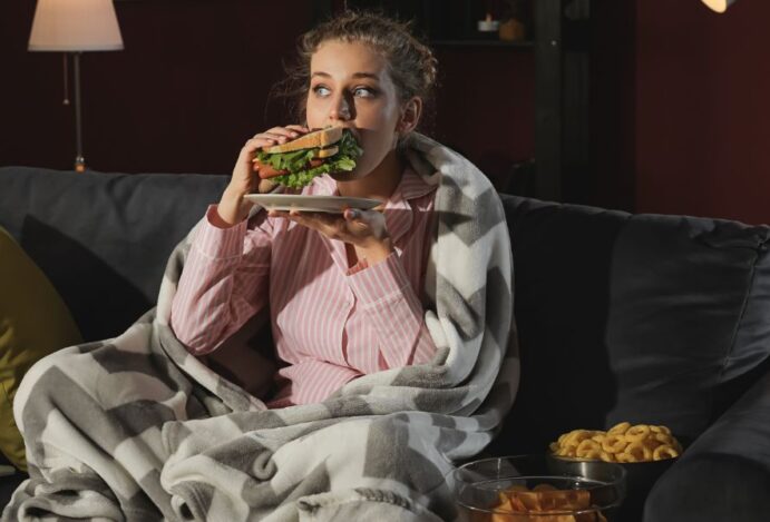 Pão à noite engorda