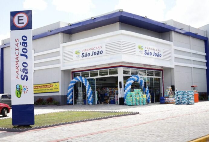 Farmácias São João