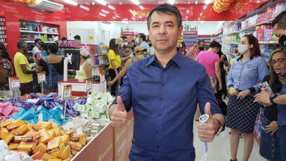 O gestor que encara grandes redes de farmácias no Pará