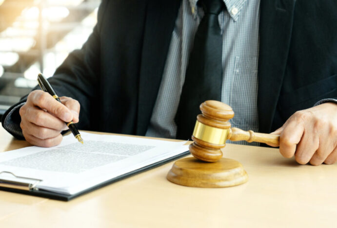 Oferta de licitações para farmácias e distribuidoras aumenta dois dígitos