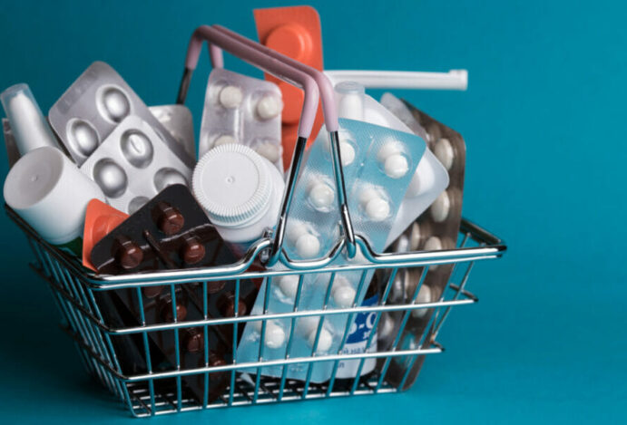 medicamentos em supermercados