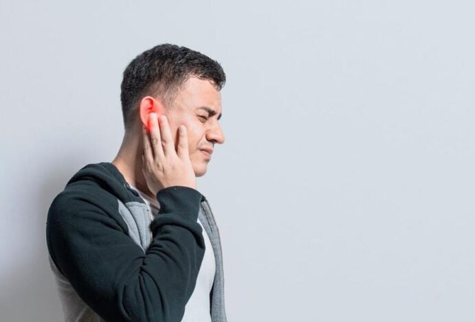 Infecção do ouvido interno