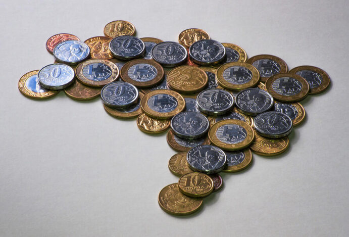 Oito estados têm 72% do faturamento das farmácias