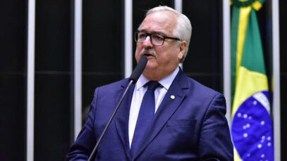 Medicamentos de especialidades em debate no Congresso