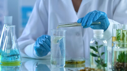 Farmacêutico na aromaterapia