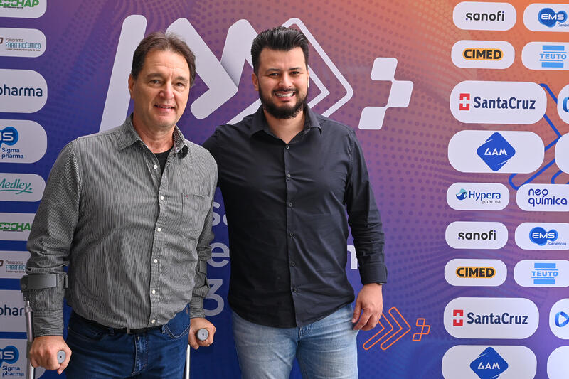 Atacado farma presente com Luis Augusto Nuernberg e Lucas Laucenio, da GAM