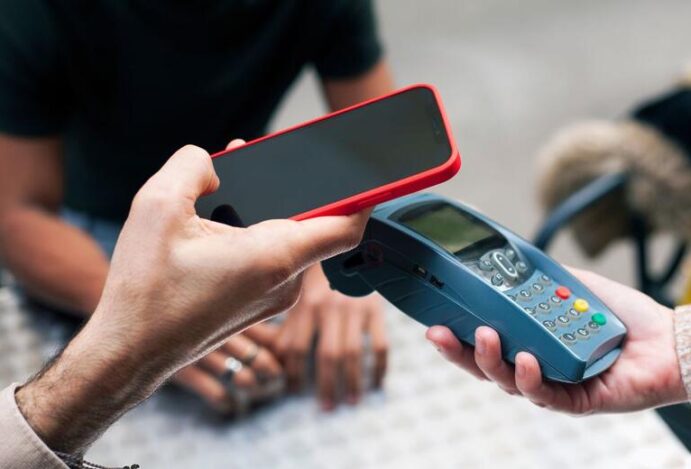 Aprenda a explorar os meios de pagamento por aproximação