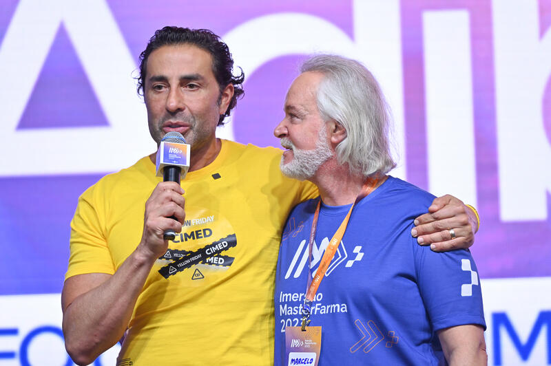 FOTO 2 – João Adibe (Cimed) e Marcelo Grasso – empresário valorizou parceria com associativismo