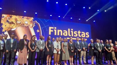 Grande varejo farmacêutico celebra recordes de 2023