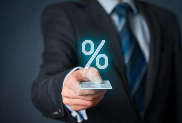 Saiba calcular comissões de vendas e bonificações