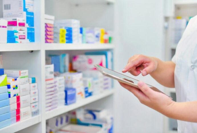 Passo a passo para gerir o trade marketing nas farmácias