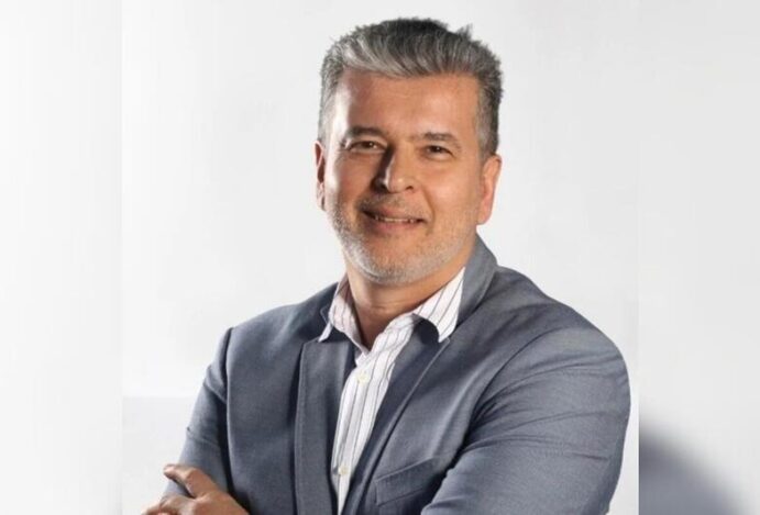 Solótica, Reginaldo Santos