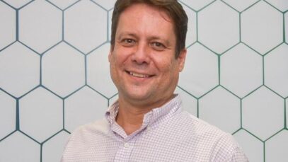 Domina Farma, Ricardo Melo