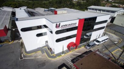 Farmacêutica nacional planeja IPO e fábrica no exterior