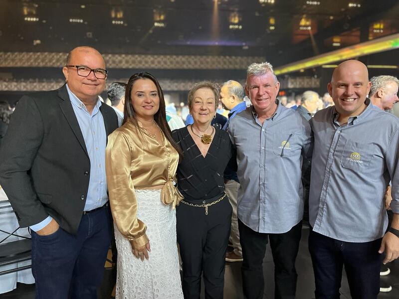 João Neto e Kalini Andrade (Megapharma Patos); Silvia Osso (consultora e varejo); Fernando Teixeira e Wilson silva (Metalfarma)