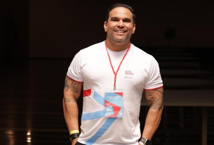 Vitamedic, Thiers Carvalho