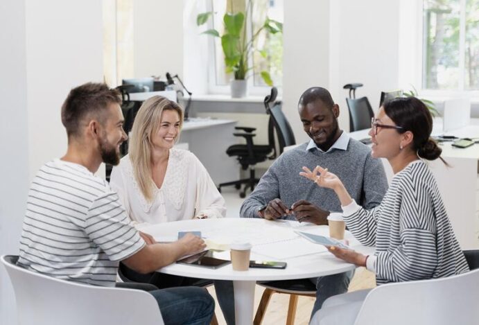 comunicação interna da farmácia