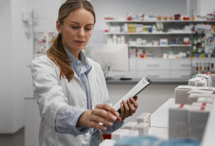 PROCEDIMENTOS OPERACIONAIS NA FARMÁCIA POPs, Procfit, varejo farmacêutico