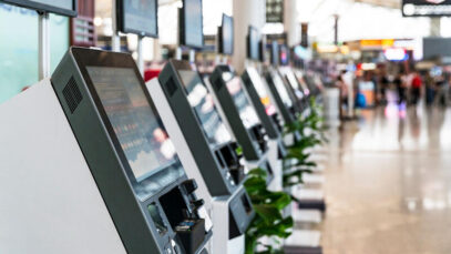 SELF CHECKOUT NAS FARMÁCIAS Self checkout, varejo farmacêutico, Procfit