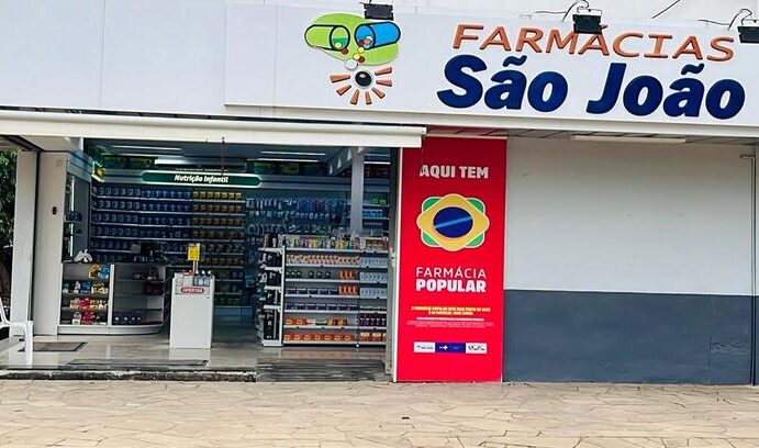 Reabertura das Farmácias São João