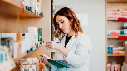 Fim das bulas impressas pauta reunião da Anvisa