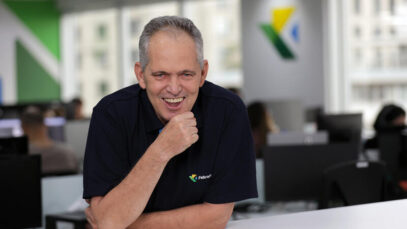 LUCRATIVIDADE DAS FARMÁCIAS Farmácias, Medicamentos isentos de prescrição, não medicamentos, autosserviço