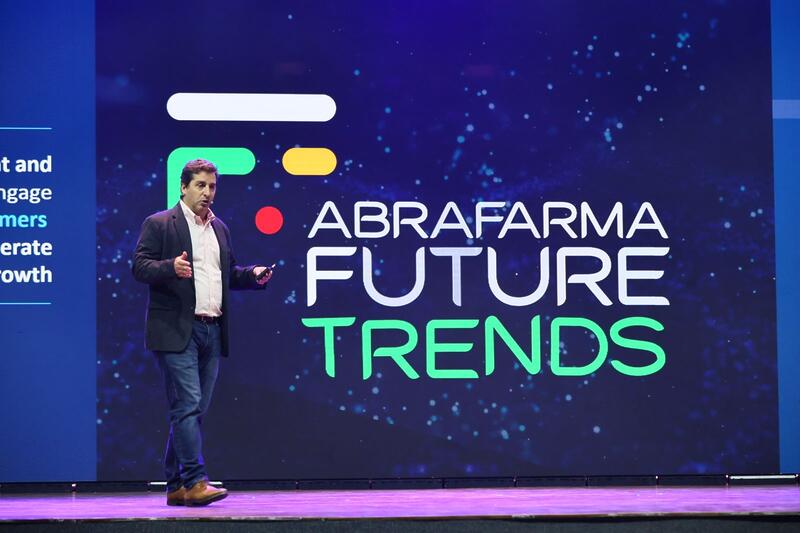 Guilherme Serrano, VP da CVS Health – exemplo de reinvenção da farmácia