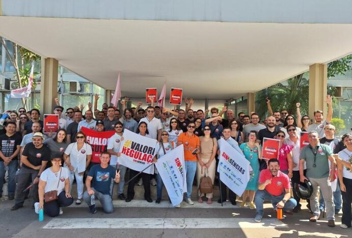 Greves nas agências reguladoras