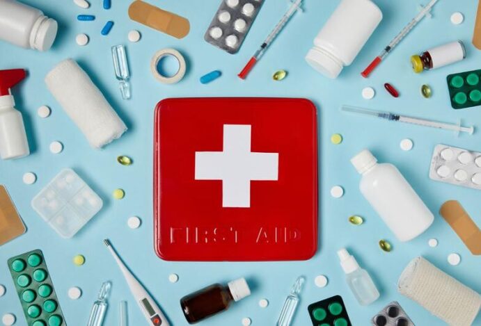 FARMACÊUTICAS NO CANAL INSTITUCIONAL Farmacêuticas, medicamentos, canal institucional, medicamentos de especialidades