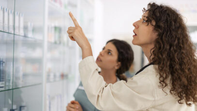 DPSP investe em curso para atendentes de farmácia