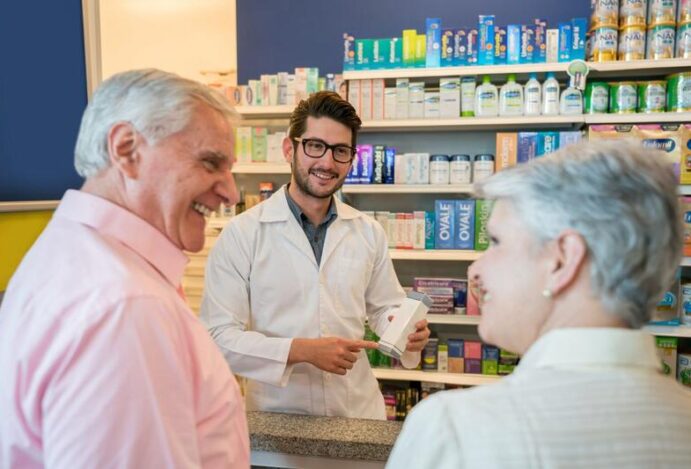 CONTRATAÇÃO DE VENDEDORES, Farmácias, varejo farmacêutico, vendedores no varejo, recursos humanos, orientação empresarial