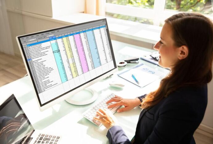 FERRAMENTA DE COMPRAS B2B Reposição de estoque, farmácia, orientação empresarial, distribuição