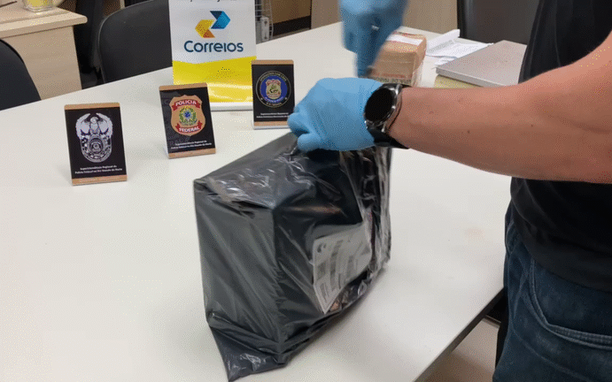 medicamentos não aprovados pela Anvisa