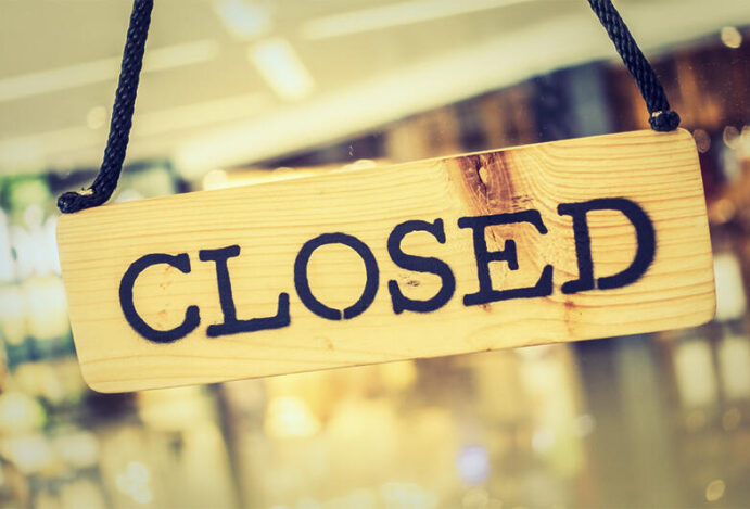 FECHAMENTO DE FARMÁCIAS Farmácias, farmácias independentes, varejo farmacêutico