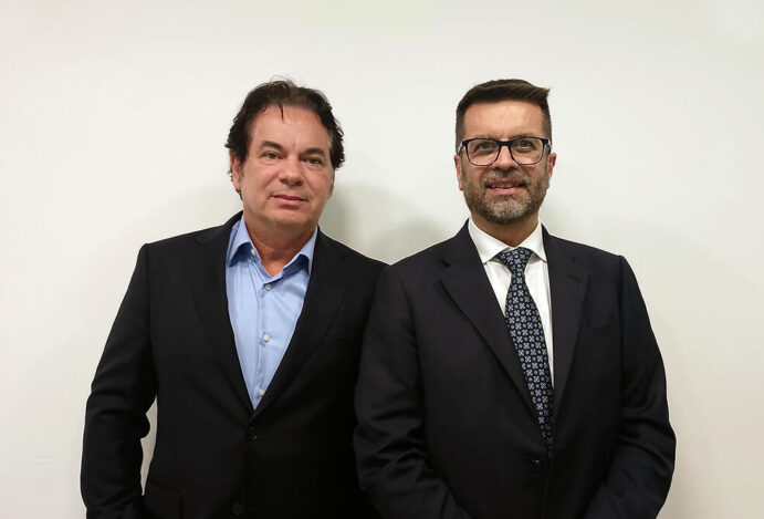 ROBÔ NAS FARMÁCIAS Farmácias, varejo farmacêutico, robotização, riedl, gpi spa