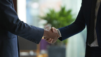 M&A na indústria farmacêutica convive com incertezas M&A na indústria farmacêutica convive com incertezas