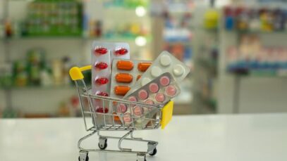 Medicamentos em supermercado