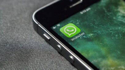 Farmácias lideram vendas por WhatsApp no Brasil